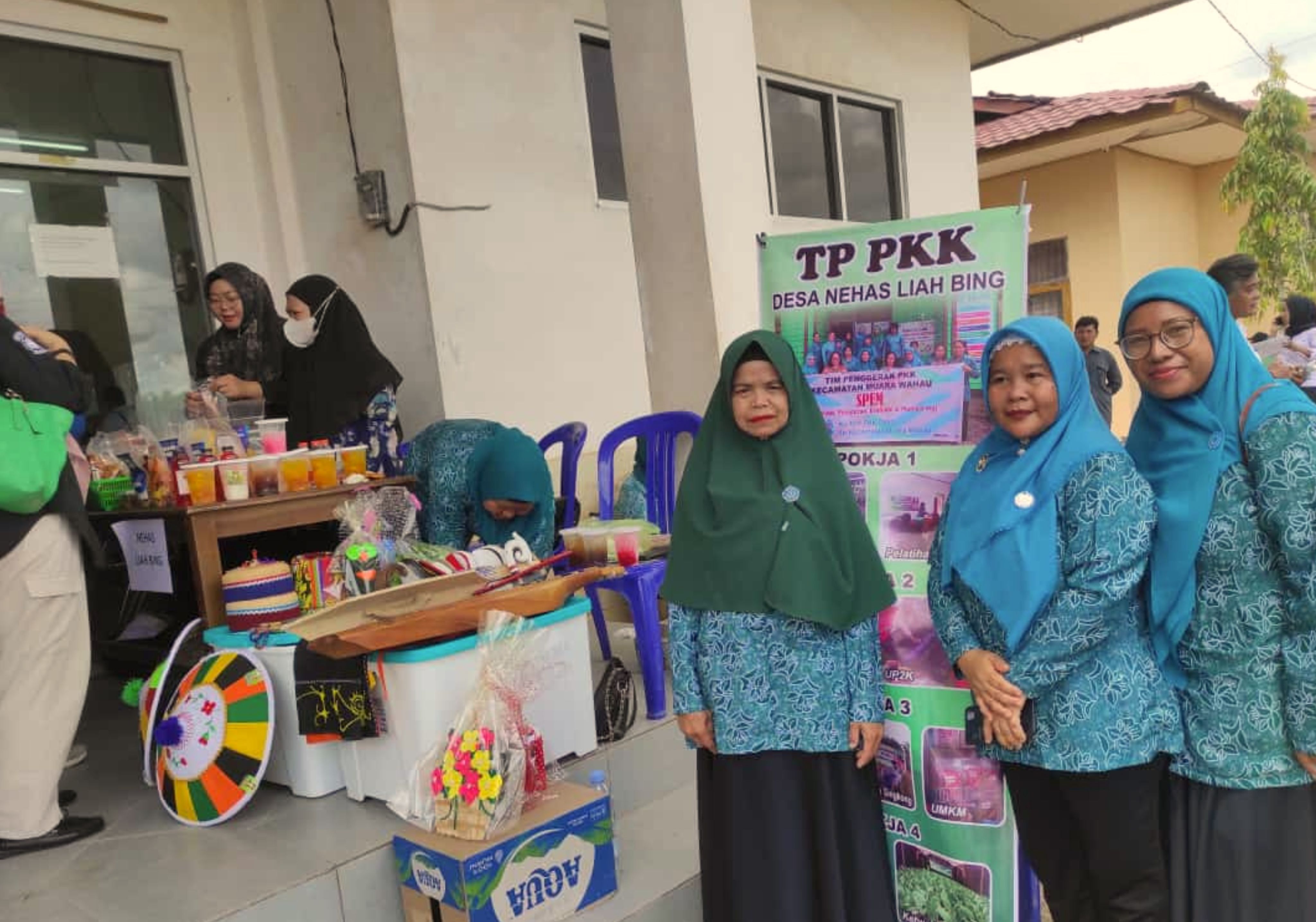 Women members of TP PKK
